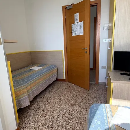 Hostel Casa Celeste Sul Mare *