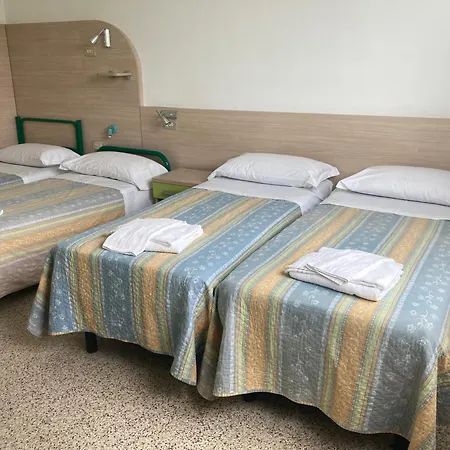 Casa Celeste Sul Mare Hostel *